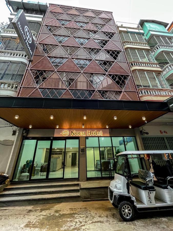 Nona Hotel, Bangkok Makkasan Eksteriør billede